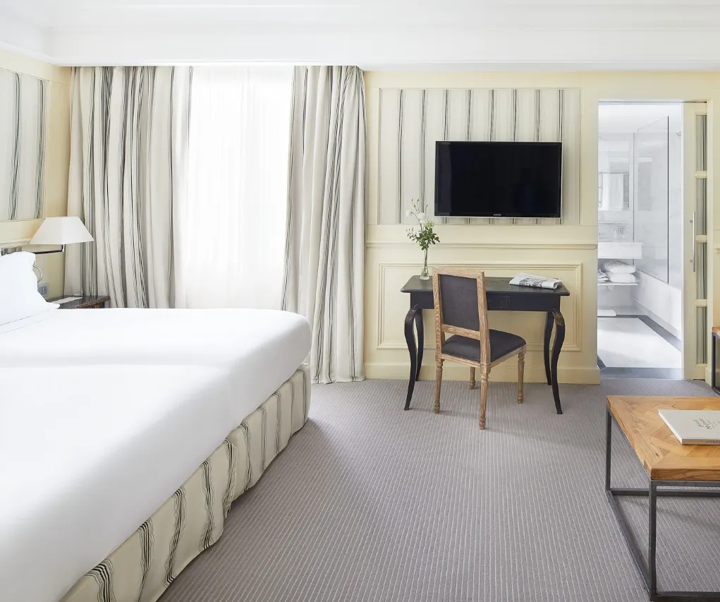 Privilege/Premium Room — Trip.com listing photograph